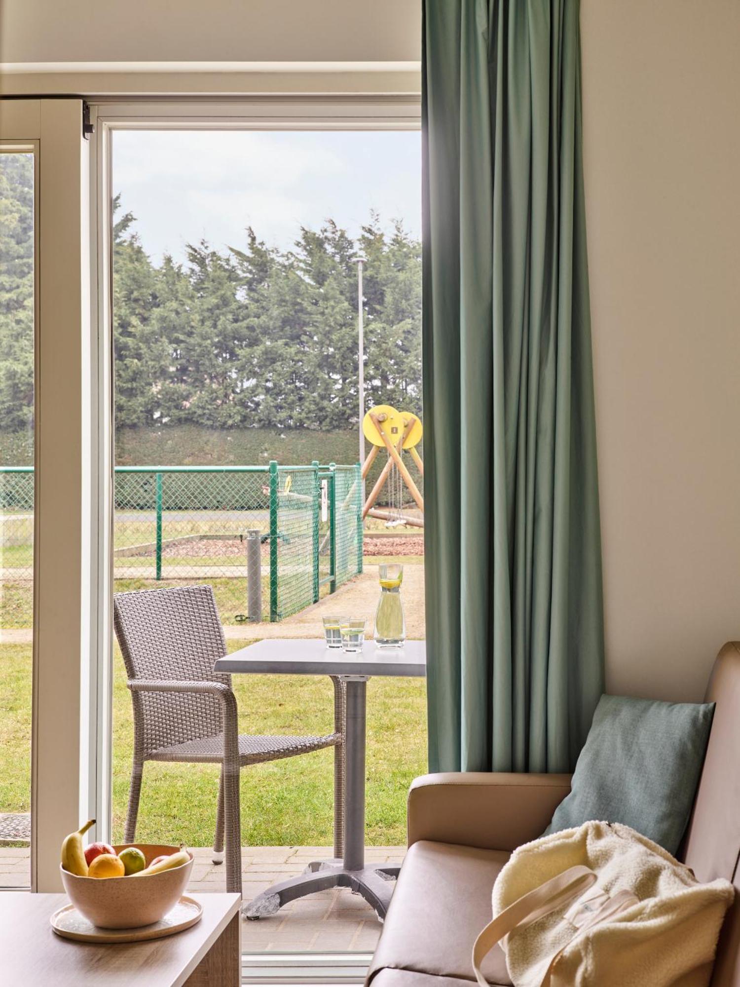 Holiday Suites Nieuwpoort Exterior foto